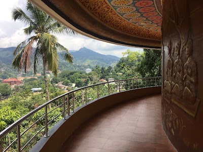 Photos of Asgiri Maha Vihara Stupa
