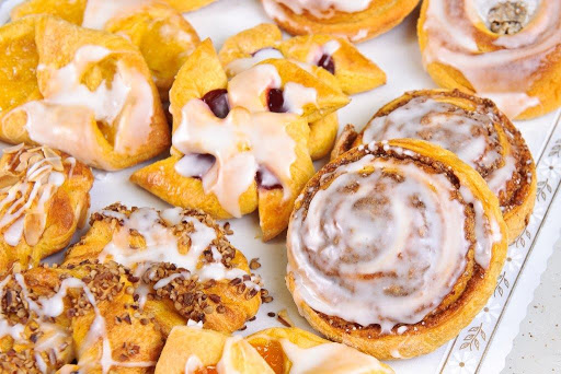 Roland's Swiss Pastry & Bakery - Thumbnail