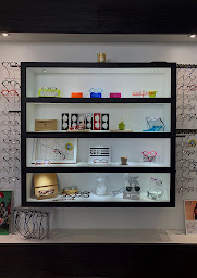 Photo n°8 de Vision & Creation - Beaufort en Vallée à Beaufort-en-Anjou (Opticien)