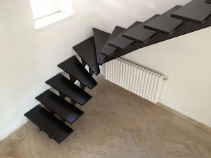 Photo n°8 de Ferronnerie et Métallerie à Marseille (Atelier de métallerie)