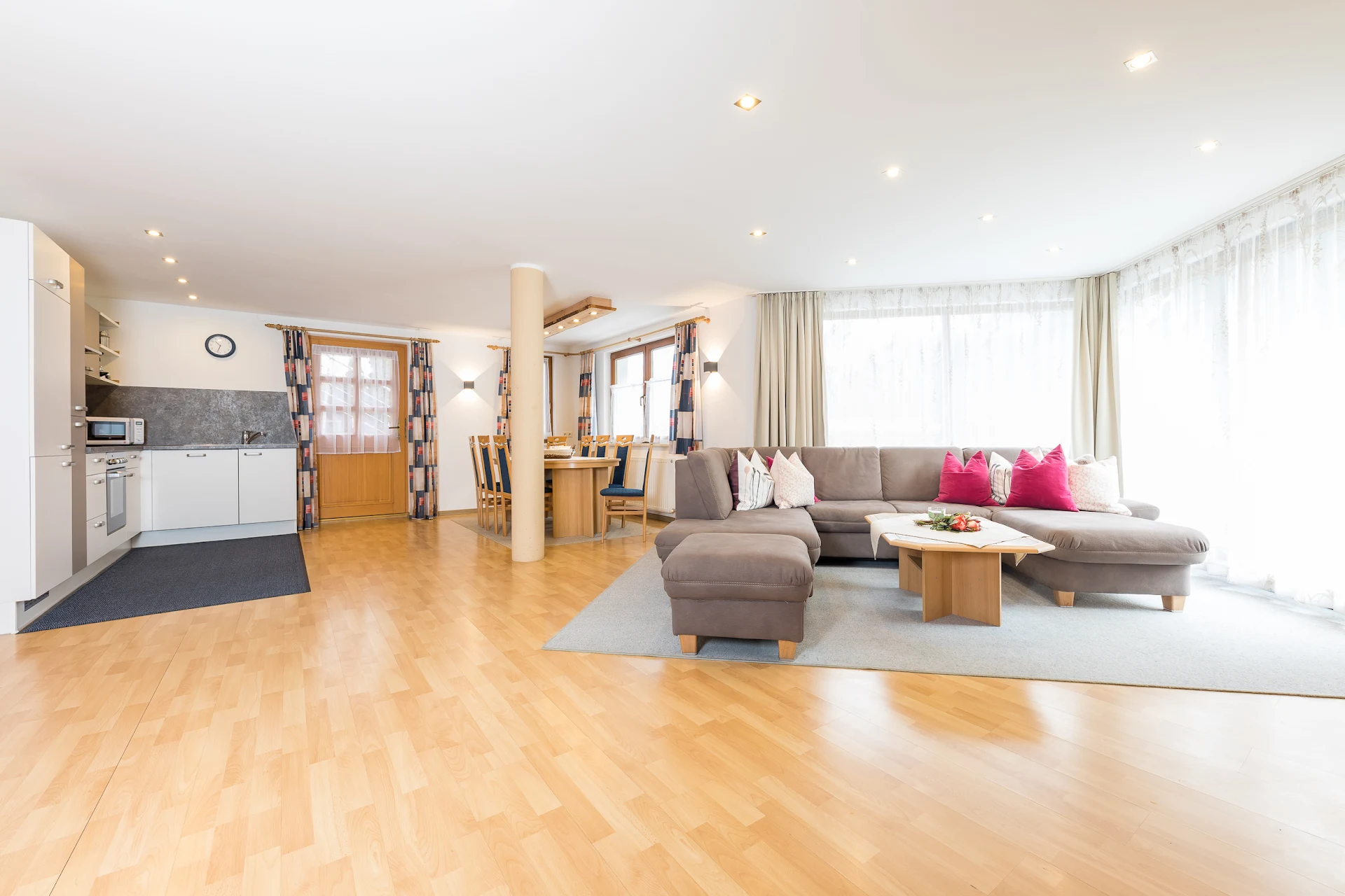 Art Apartments Kartnaller *** superior