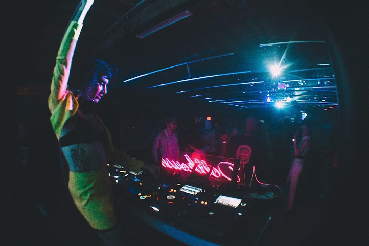 Terra Philly : Cocktail Bar & Outdoor Dining Restaurant In Philadelphia by null