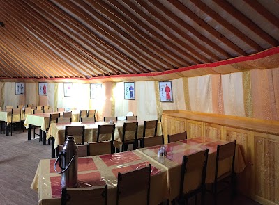 Photos of Monde tour camp