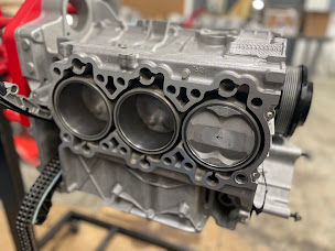 Photo n°18 de MkG Sport - Spécialiste Porsche indépendant Vannes (56) à Plescop (Atelier de réparation automobile)