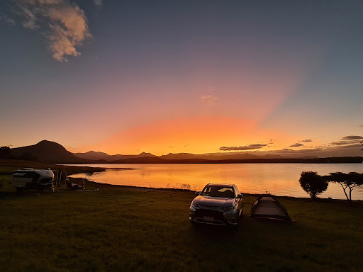 Moogerah lake - Thumbnail