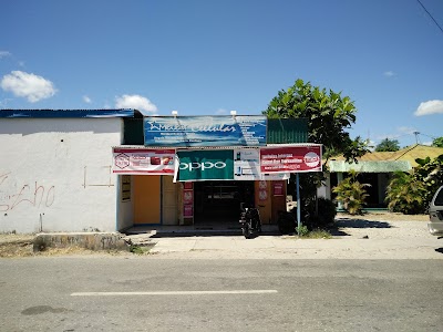 Electronics Store