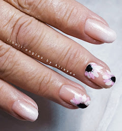 Photo n°9 de Libell'ongles by Alisson à Journy (Salon de manucure)