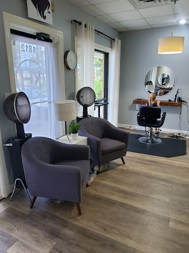 The Kat House Hair Studio - Thumbnail