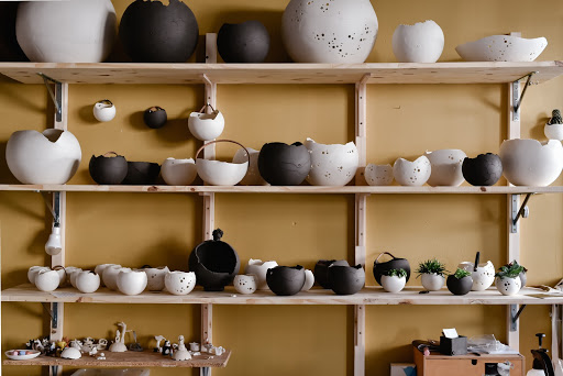 Photo de Atelier de Poterie - Julia Canton - Mysterre Création à Larche (19600)