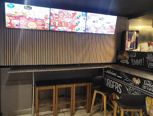 Photo 6 - Peke burger tacos Milhaud