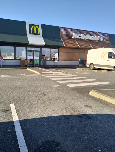 Photo 9 - McDonald's Beaupréau