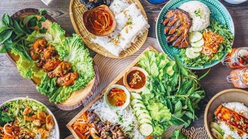 Hello Mẹ Vietnamese Kitchen - Thumbnail