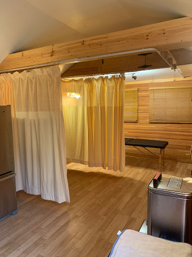 Ren's Physiotherapy Clinic