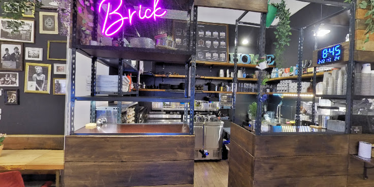 Café bRICK by null