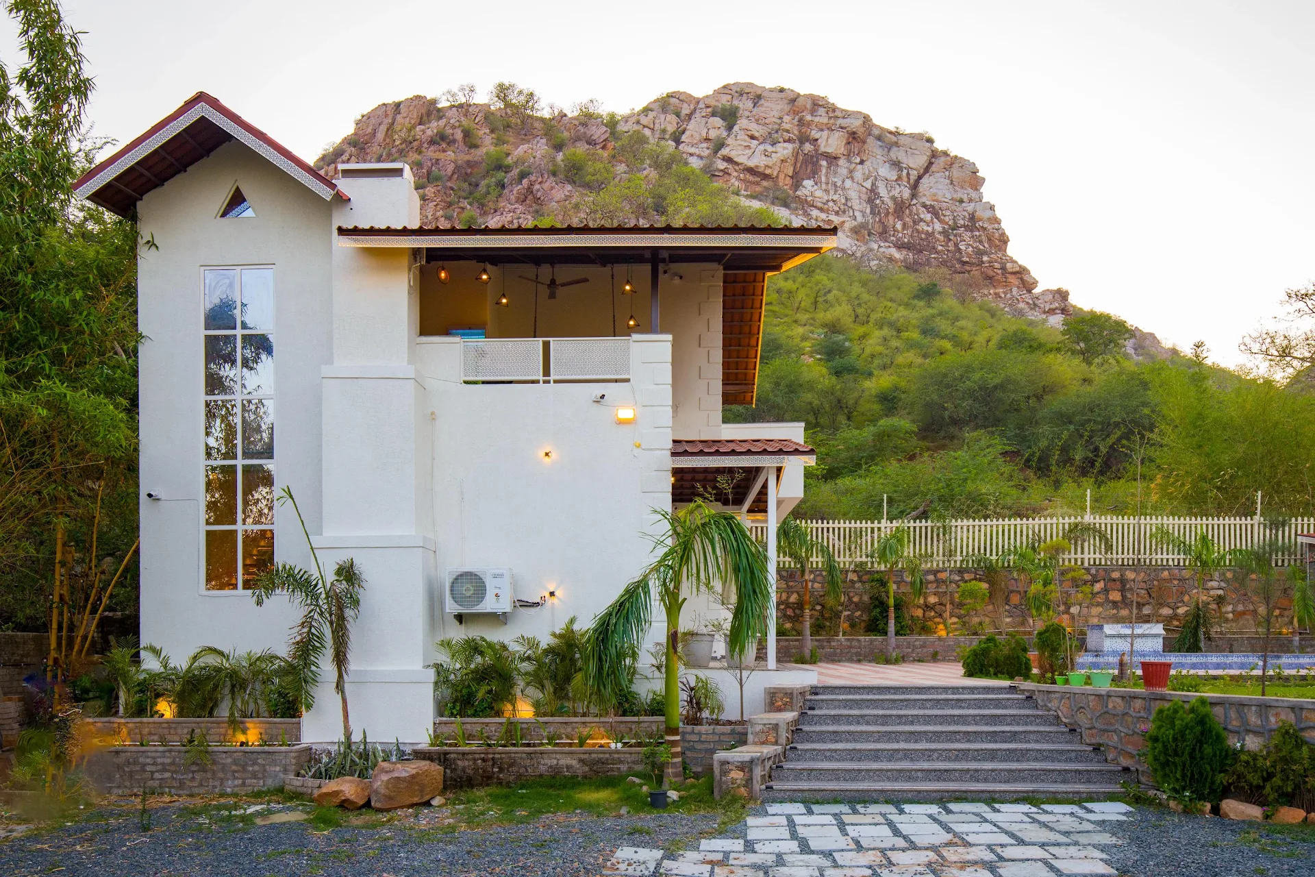 Alaya Stays by ELIVAAS Ramgarh Wild Retreat