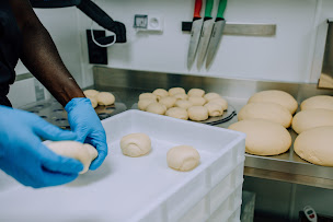 Photo n°49 de Basilic & Co - pizzas de terroirs - Angers à Angers (Pizzas à emporter)