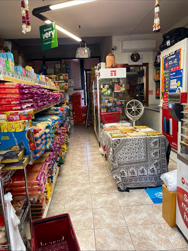 Ashu Shopping Centee - Visual