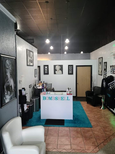 Bombshell Tanning Salon - Visual
