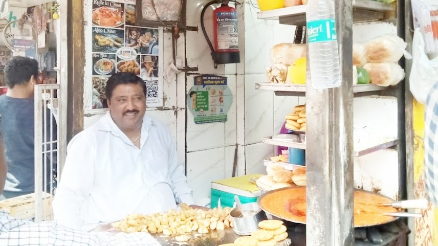 Hira Lal Chat Corner by null