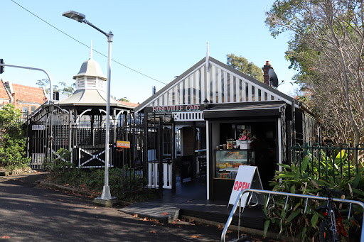 Roseville Cafe - Thumbnail