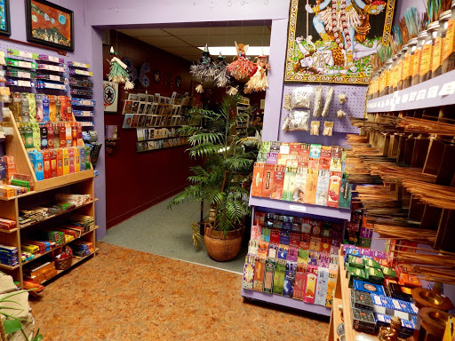 Dilly's Curiosity Shop - Thumbnail