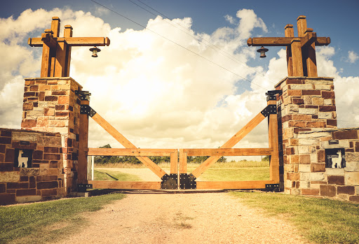 Peeka Ranch - Visual