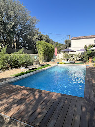 Photo n°3 de Piscine Desjoyaux à Salon-de-Provence (Magasin de matériel pour piscines)