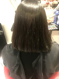 Photo n°7 de DJ COIFF à Dijon (Salon de coiffure)