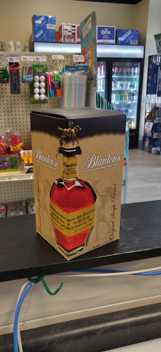 PLAZA LIQUOR & TOBACCO - Thumbnail