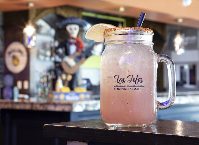 Los Jefes Grill by null