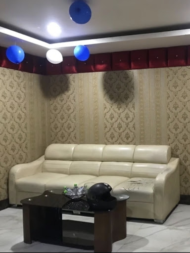 Gallery image 10