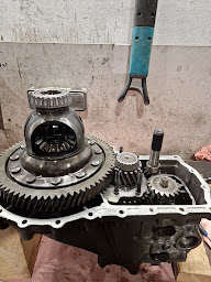 Photo n°4 de Garage de la Palud à Dirinon (Garage automobile)