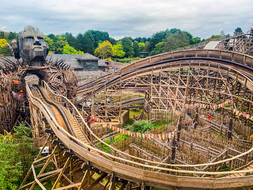 Theme Park Incorporated - Thumbnail