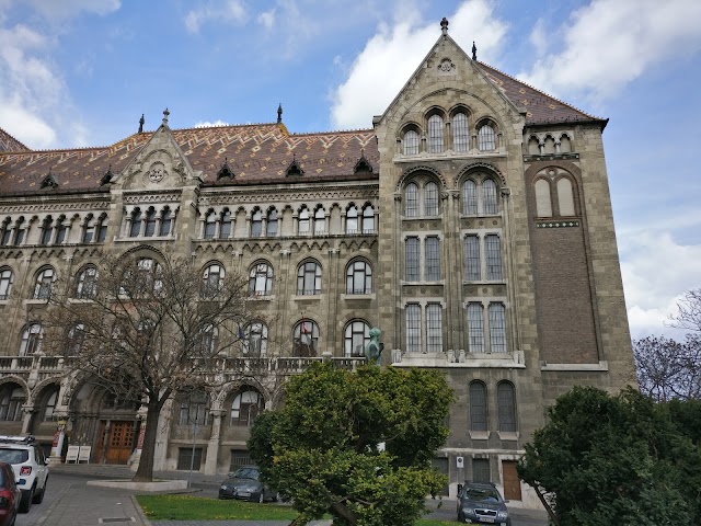 Castle District