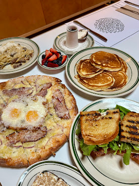 Jon & Vinny's Slauson by null