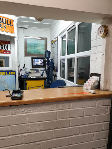 Hatfields Garage - Visual