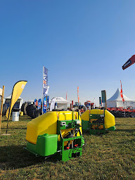 Photo n°1 de Pulvejuste à Verrières (Fournisseur de matériel agricole)