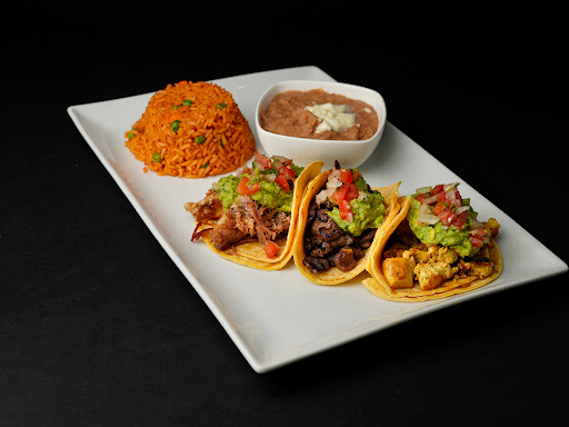 Don Ricardo's Bar & Grill Logo