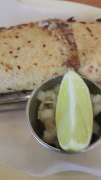 Carnitas El Guero by null