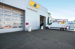 Photo n°10 de JB Location Périgueux à Boulazac Isle Manoire (Agence de location de fourgonnettes)