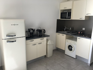 Photo n°1 de Studio cabine La Palmeraie II à Sainte-Maxime (Location d'appartement de vacances)