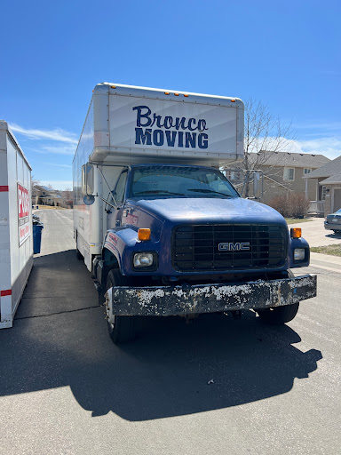 Bronco Moving - Visual