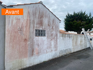 Photo n°20 de Artisan Grégoire Couvreur Peintre En Bâtiments Nettoyage Toiture Et Façade à Machecoul (Couvreur)