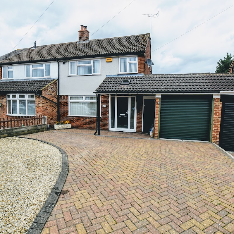 Michael Anthony Estate Agents Aylesbury photo 2