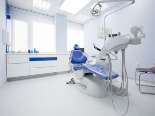 Photo n°1 de Amouzgar Mardjan à Paris (Service d'hypnothérapie)