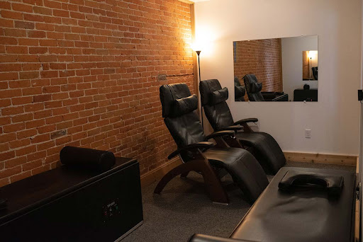 Northern Roots Family Spinal Care Gallery - United States