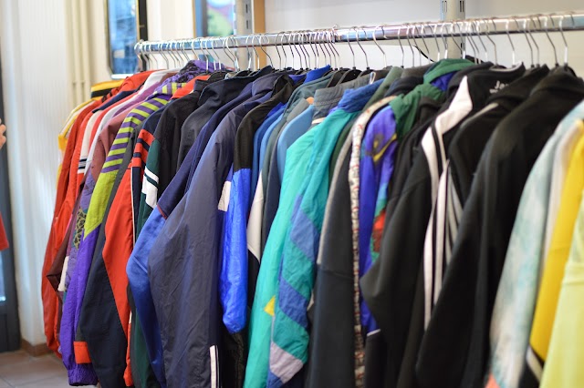 HUMANA Secondhand & Vintage