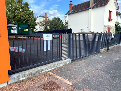 Public Primary School Alix Marquet - Thumbnail