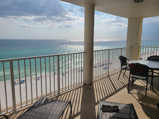 Blue Swell Rentals and Real Estate - Thumbnail