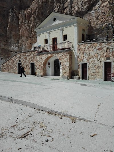 Santuario di Vallepietra (RM)